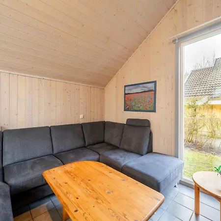 Holiday home Mirow In